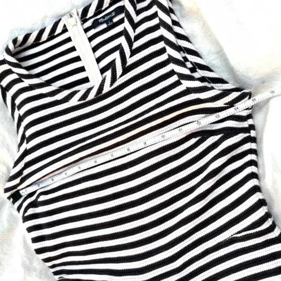 Madewell Womens Afternoon Dress size small, navy and white striped, sleeveless - Picture 9 of 16